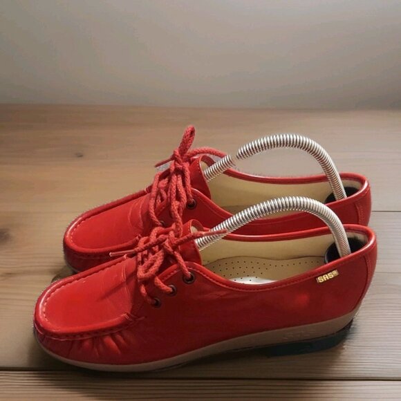 SAS Bounce Red Leather Lace Up Moccasins Genuine Shoes Womens Size 9.5 Comfort - Picture 1 of 10